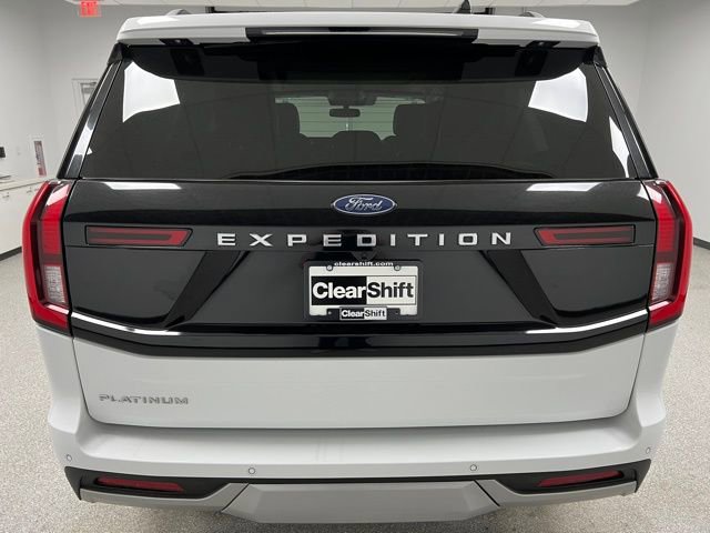 Used 2025 Ford Expedition Platinum AWD/4WD image 8