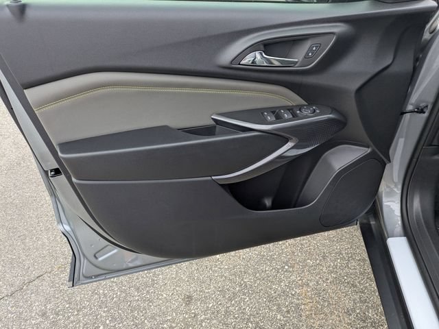 New 2026 Chevrolet Trax ACTIV w/ Driver Confidence Package FWD image 9