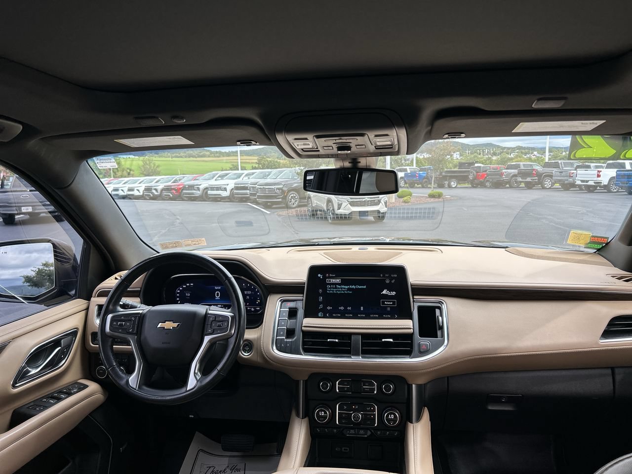 Used 2022 Chevrolet Tahoe Premier AWD/4WD image 19