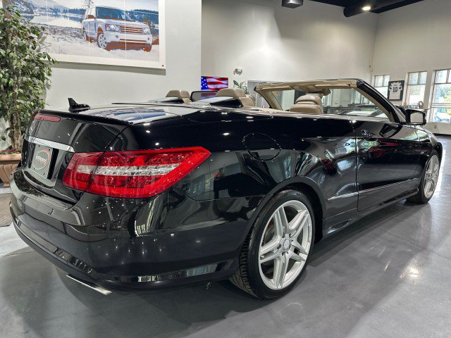 Used 2012 Mercedes-Benz E 550 Cabriolet image 34