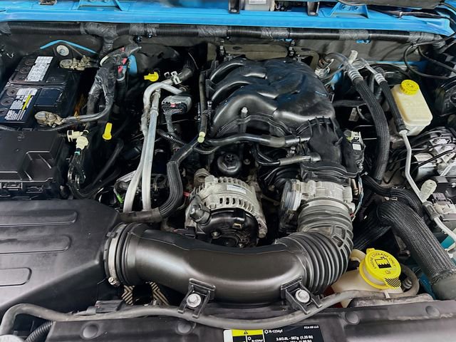 Used 2017 Jeep Wrangler Sahara image 31