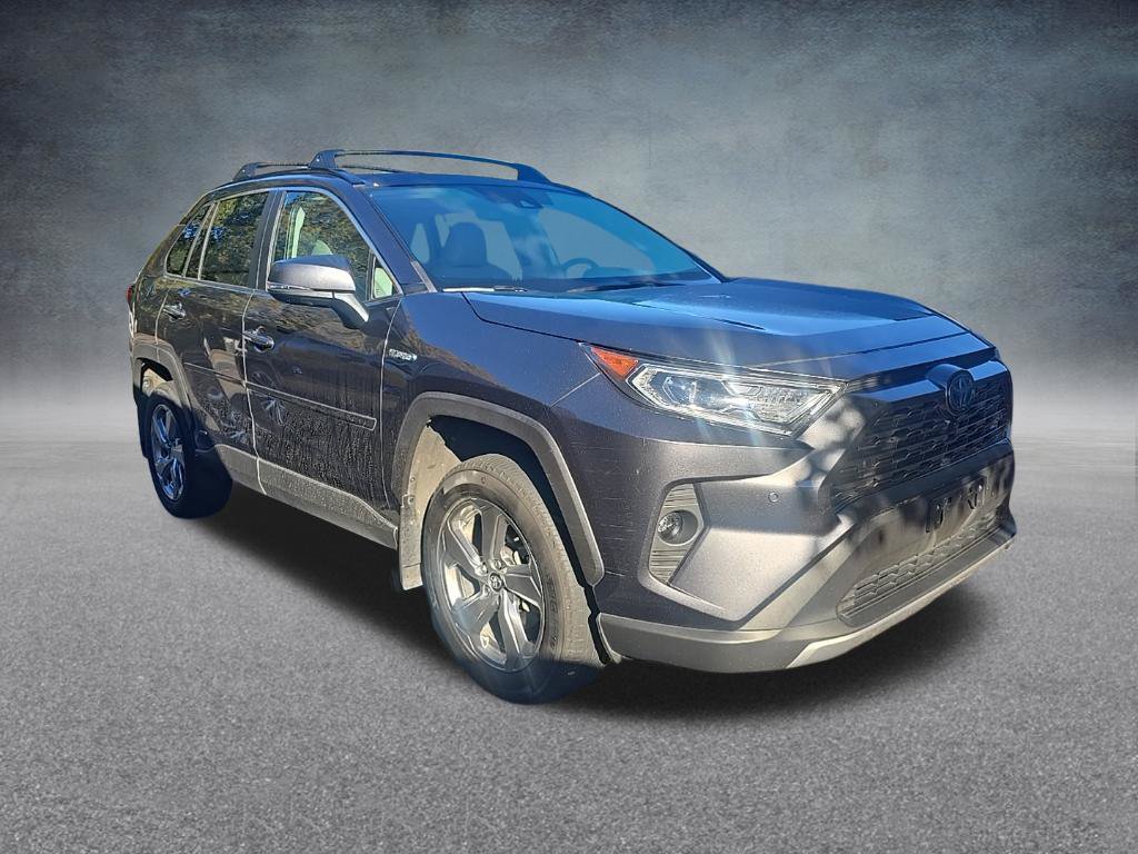 Used 2020 Toyota RAV4 Limited AWD/4WD image 2