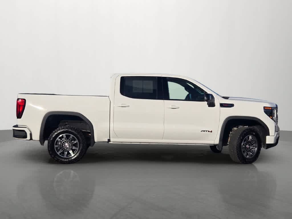 Used 2025 GMC Sierra 1500 AT4 AWD/4WD image 7
