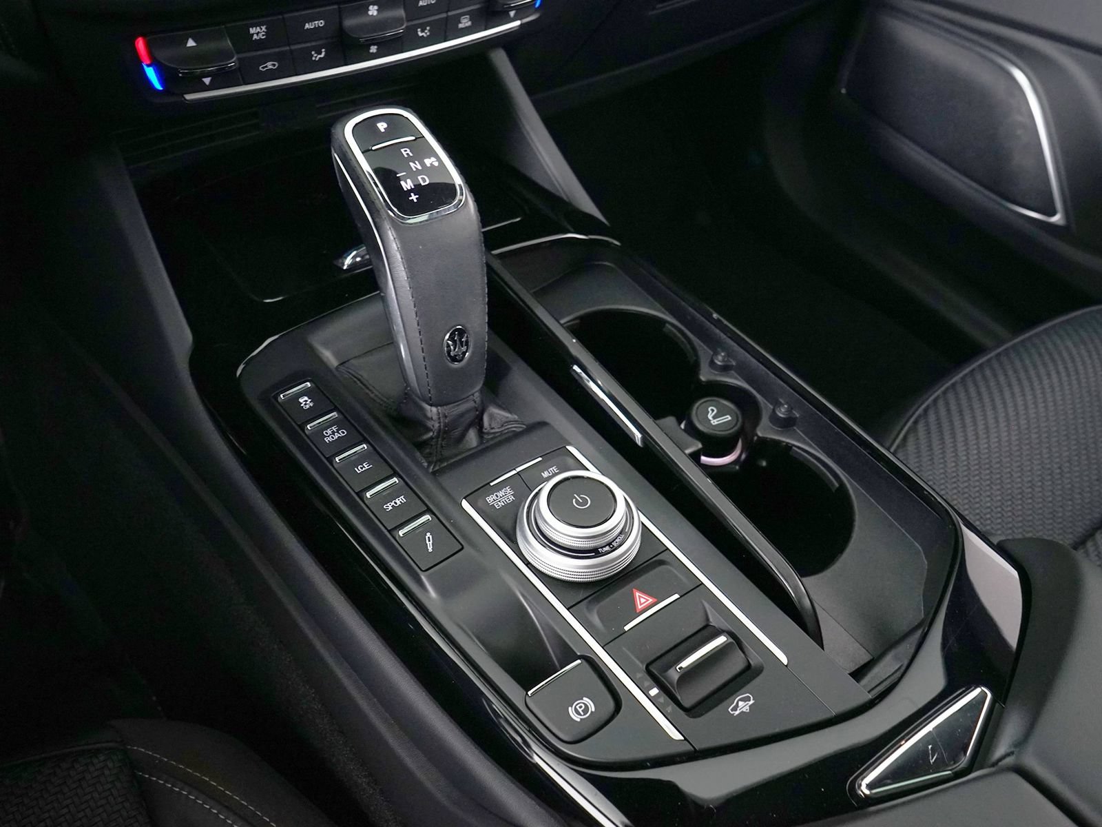 Used 2022 Maserati Levante Modena AWD/4WD image 30