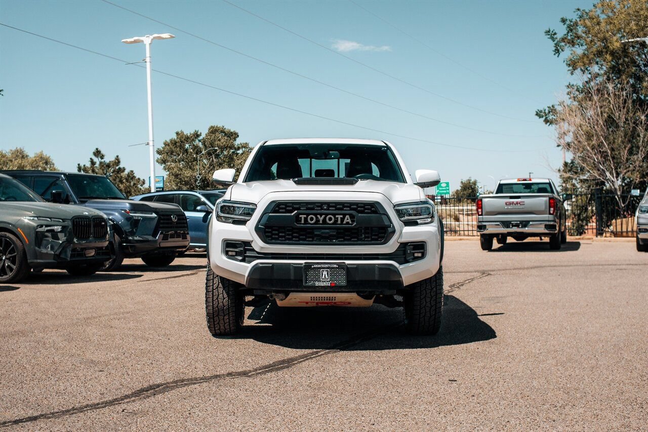 Used 2023 Toyota Tacoma TRD Pro AWD/4WD image 2