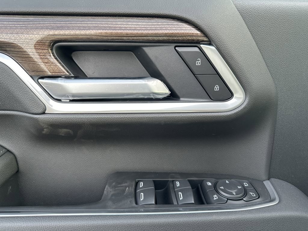 New 2026 Chevrolet Silverado 3500 LT w/ Trail Boss Package image 7