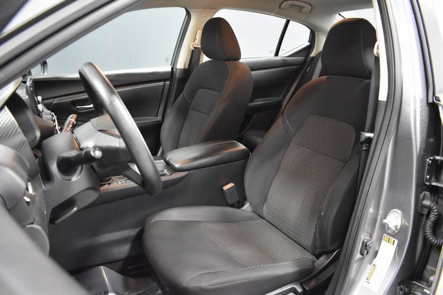 Certified 2023 Nissan Sentra S image 5