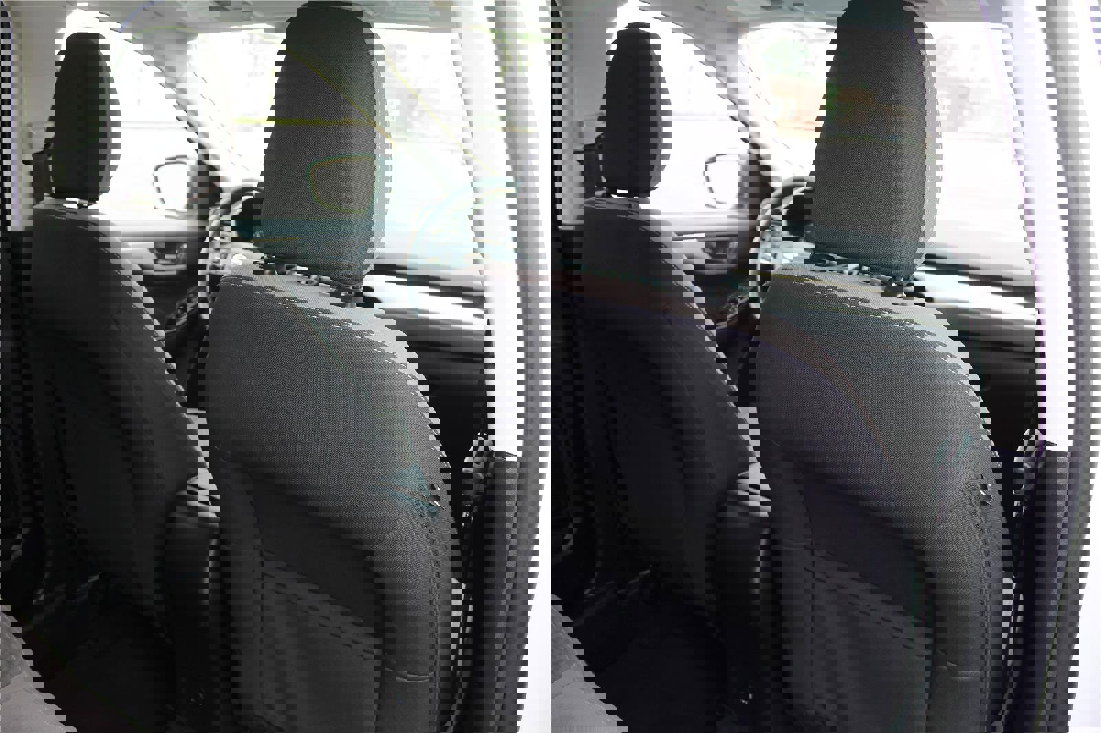 Used 2022 Ford Escape SE image 41