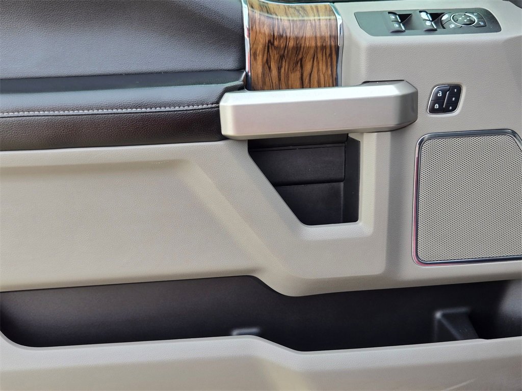 Used 2018 Ford F150 Lariat image 11