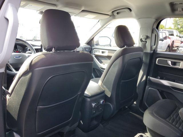 Certified 2020 Ford Explorer XLT RWD image 24