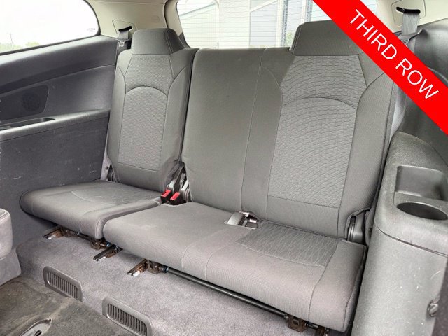 Used 2017 Chevrolet Traverse LT FWD image 15