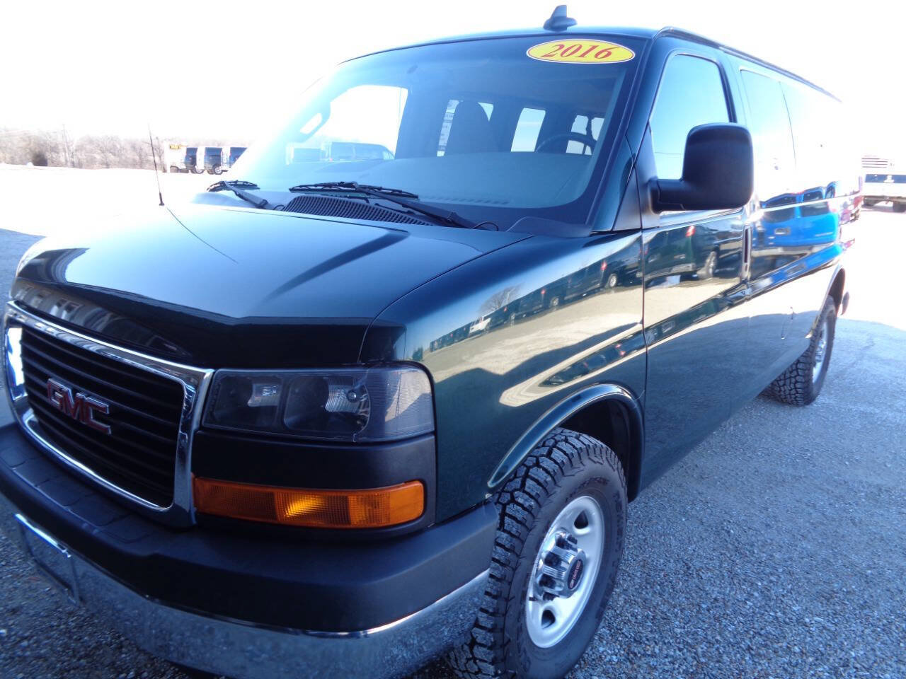 Used 2016 GMC Savana 3500 LT w/ LT Preferred Equipment Group RWD image 66