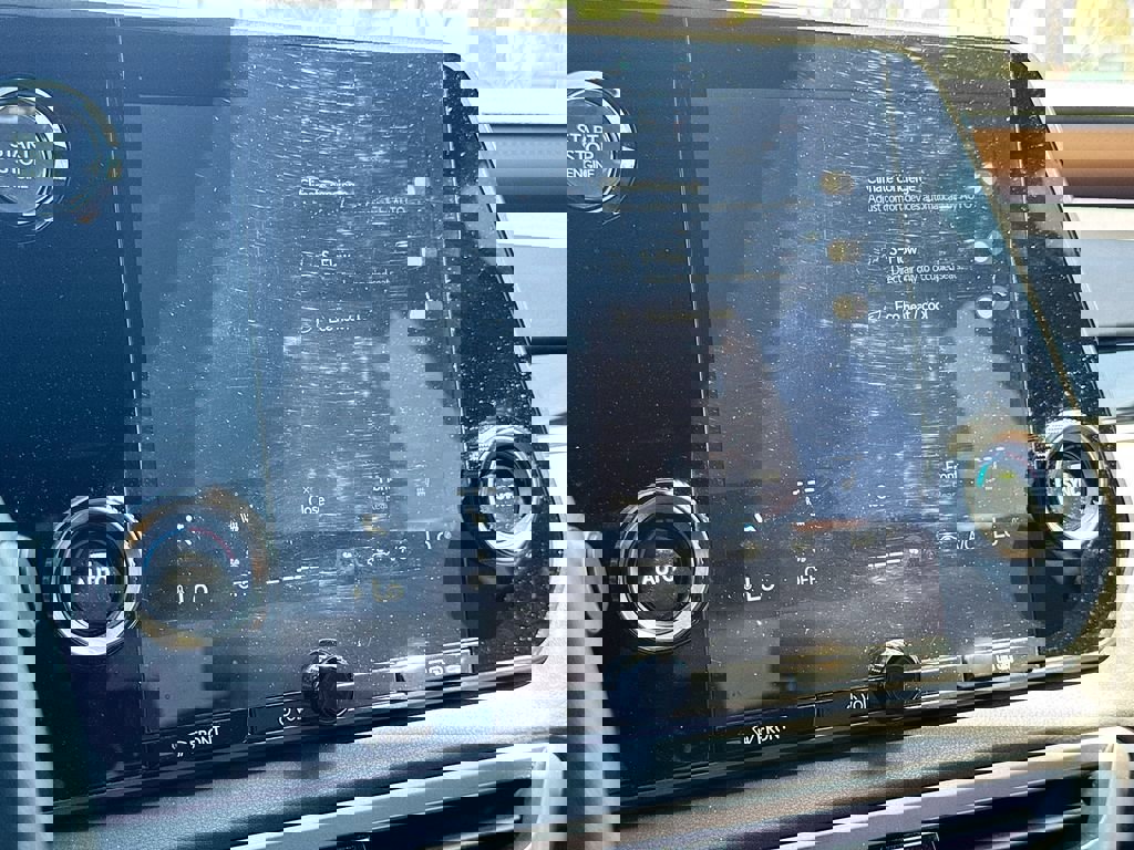 Used 2025 Lexus RX 350 FWD w/ Technology Package image 28