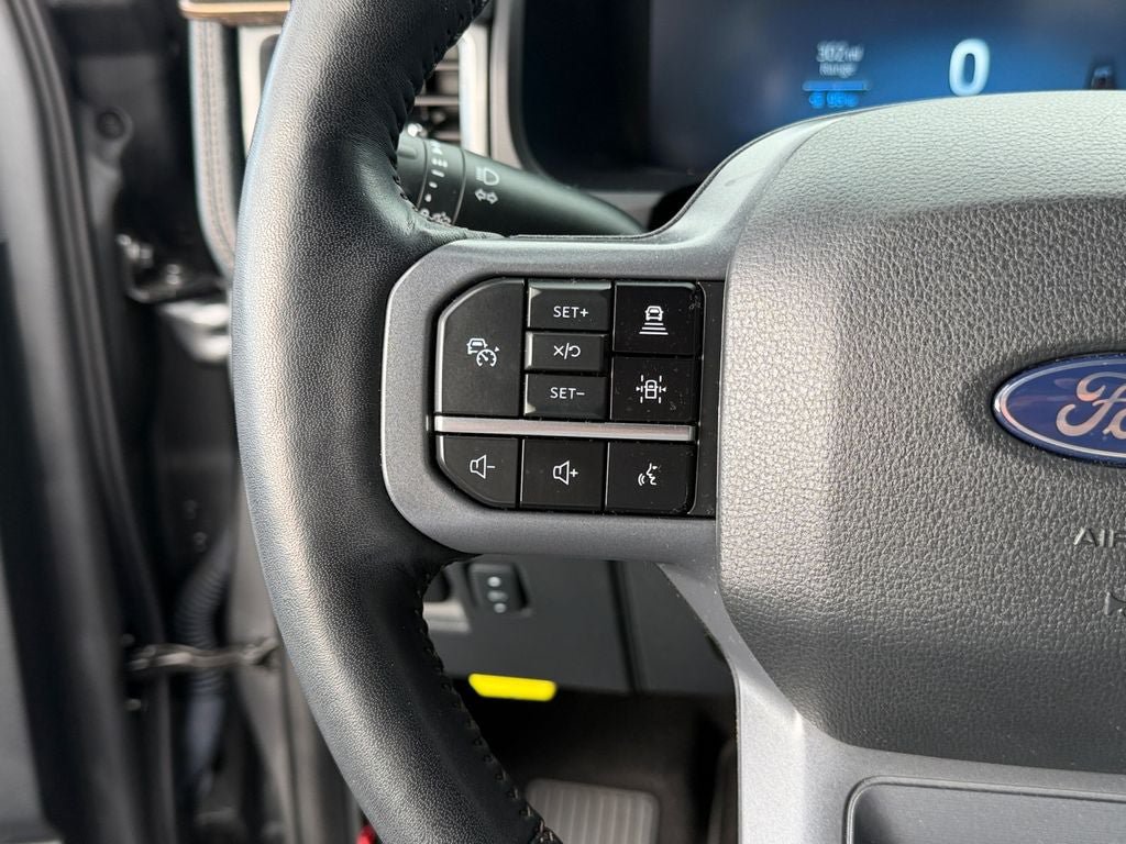 Used 2024 Ford F150 Lightning Lariat AWD/4WD image 15
