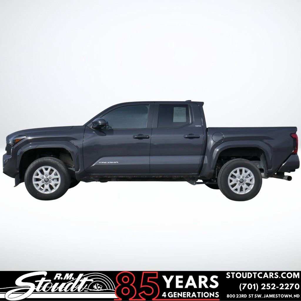 Used 2024 Toyota Tacoma SR5 image 1