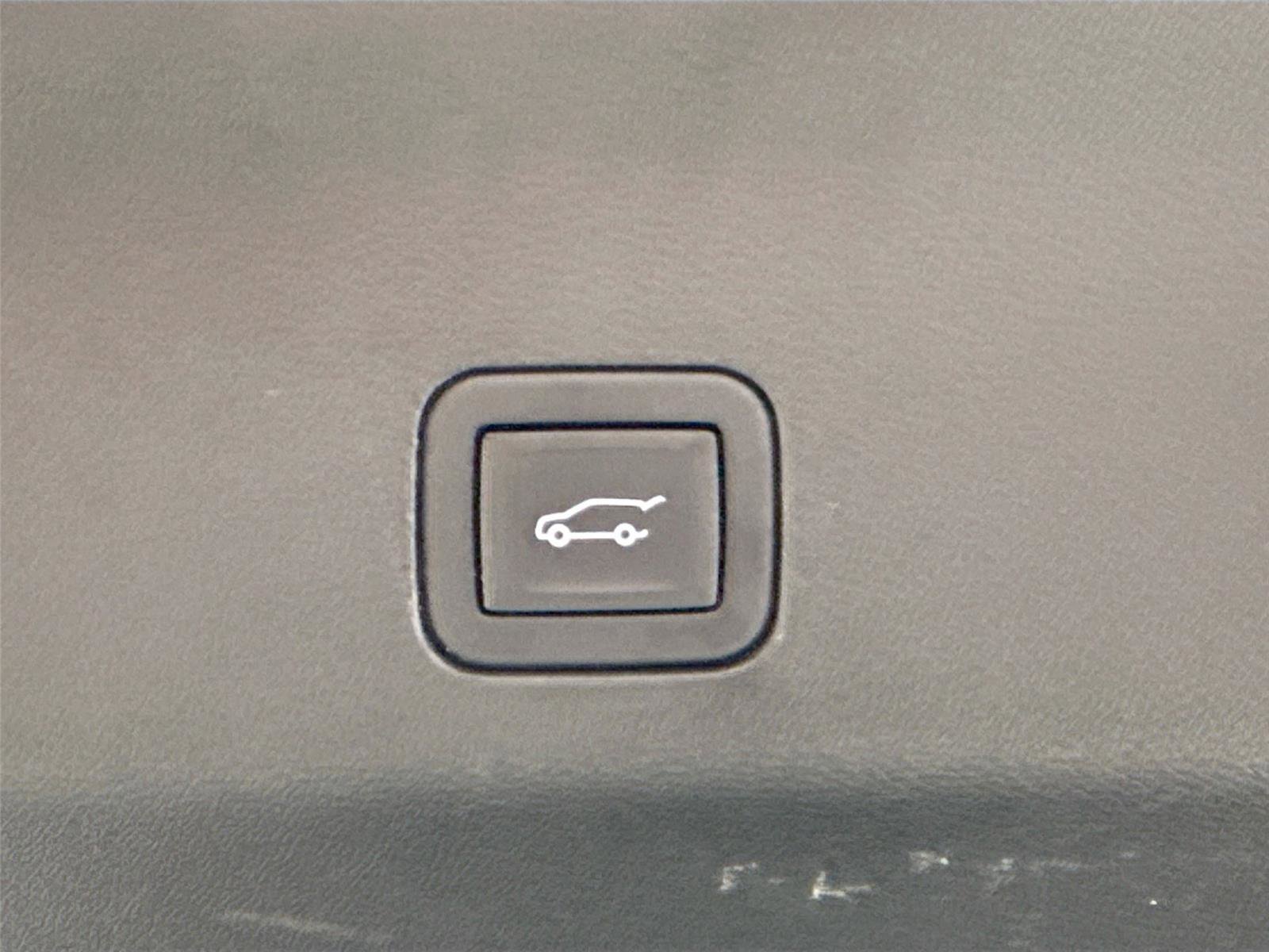 Used 2024 Cadillac Escalade Sport image 44