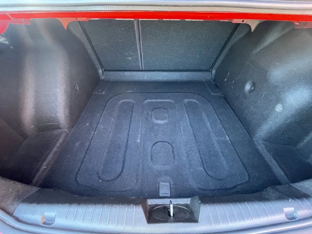 Used 2014 Chevrolet Cruze LS FWD image 10