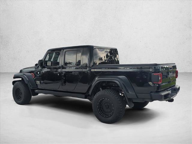 Used 2020 Jeep Gladiator Overland AWD/4WD image 7