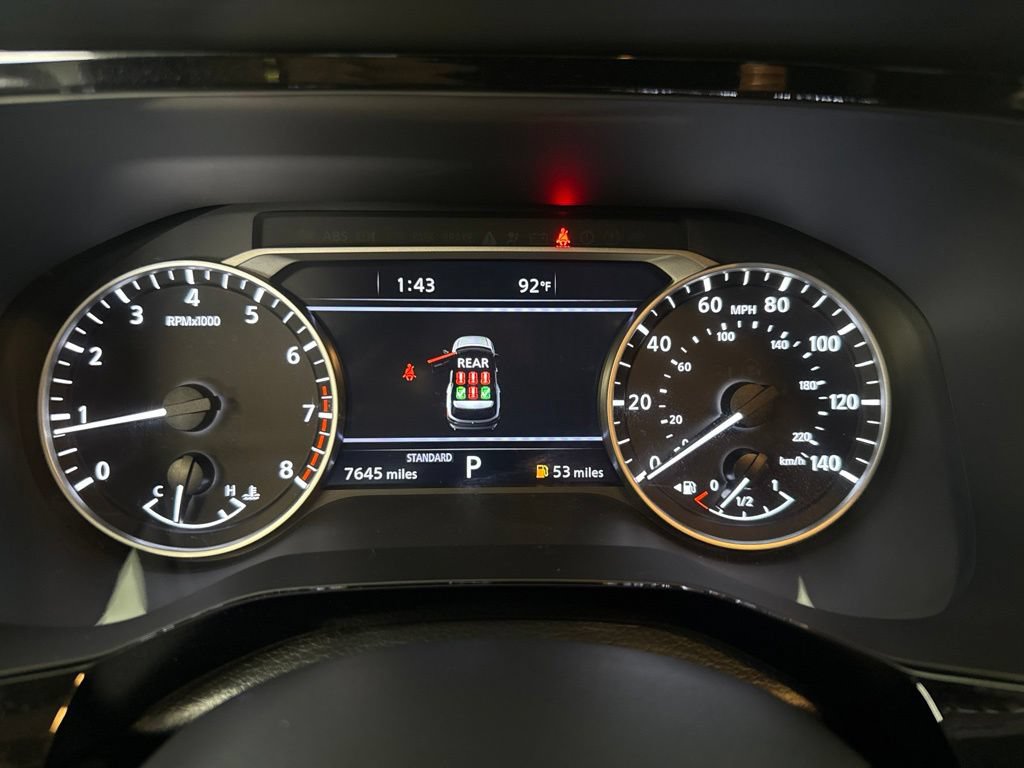Used 2025 Nissan Pathfinder SL w/ Black Appearance Package FWD image 31