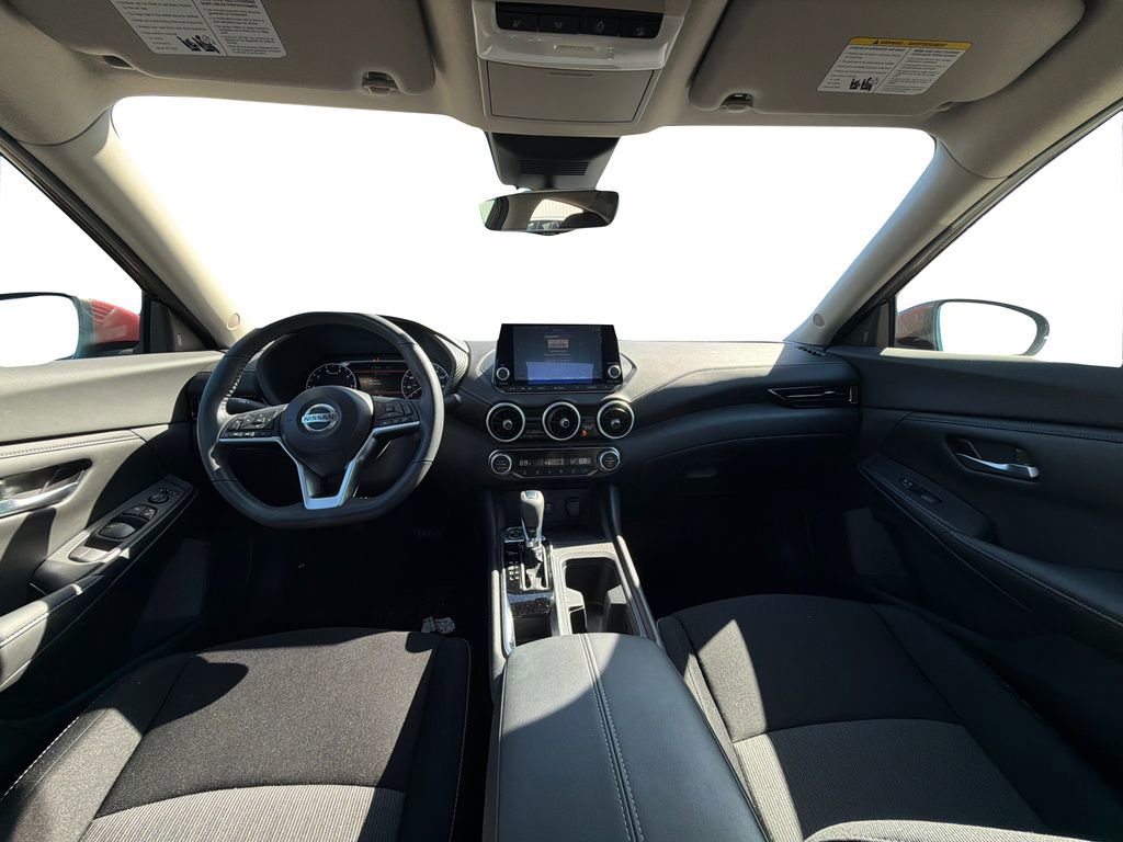 Used 2020 Nissan Sentra SV w/ Electronics Package image 9