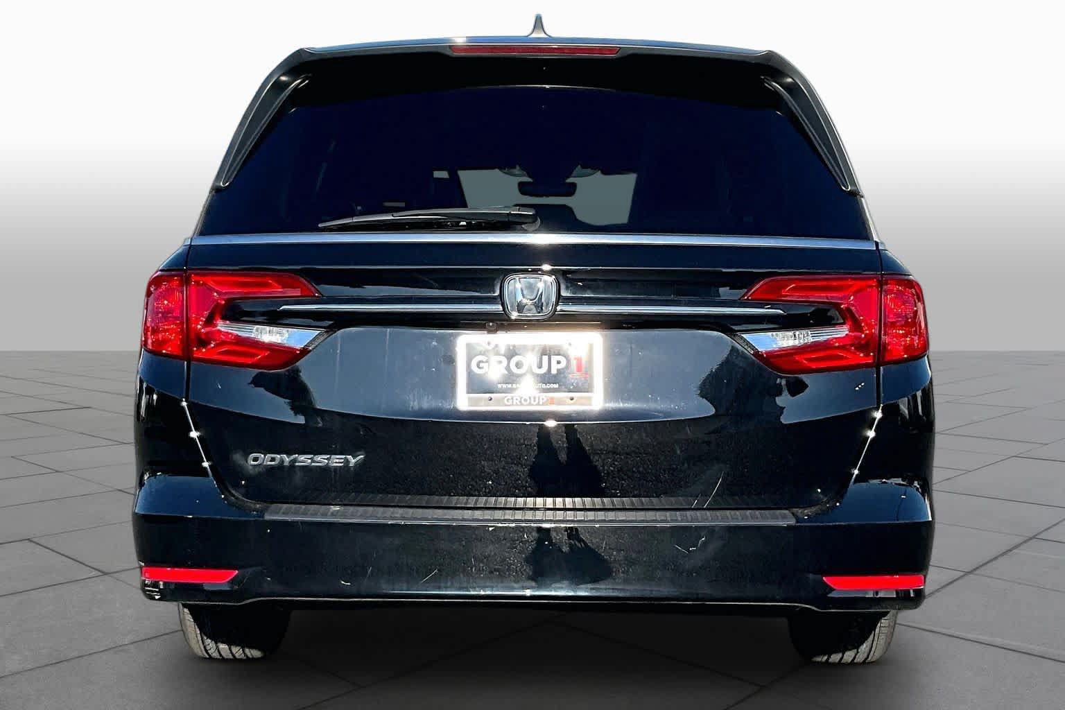 Used 2023 Honda Odyssey EX-L image 5