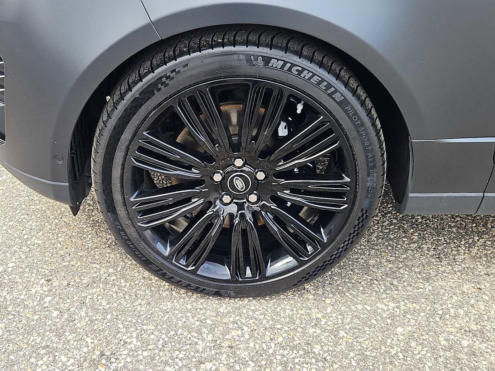 Used 2021 Land Rover Range Rover P525 Westminster Edition image 2