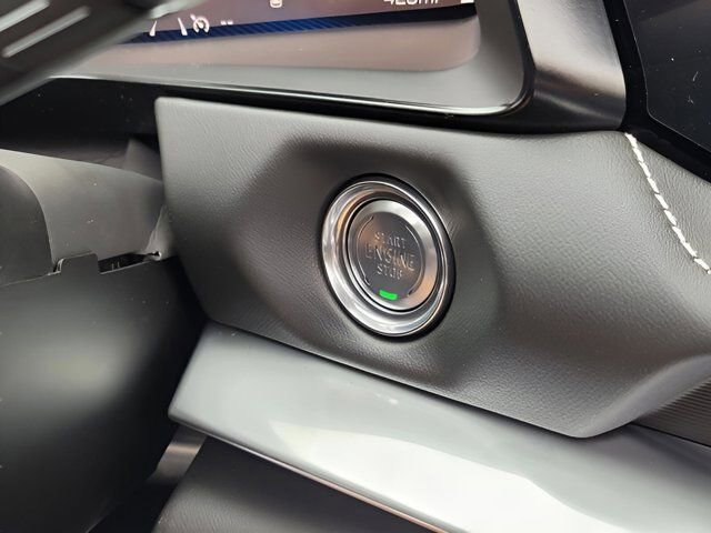 New 2026 Chevrolet Corvette Stingray Convertible w/ 1LT image 24