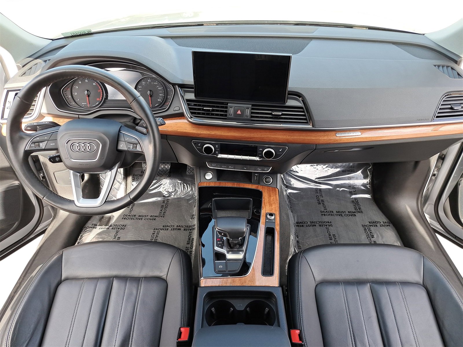 Used 2023 Audi Q5 2.0T Premium w/ Convenience Package image 9