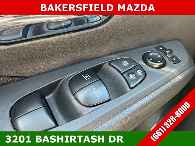 Used 2023 Nissan Kicks SV image 24