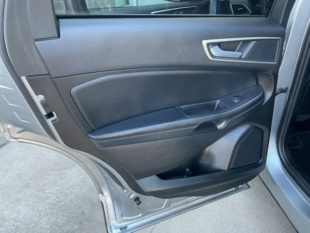 Used 2024 Ford Edge SEL AWD/4WD image 18