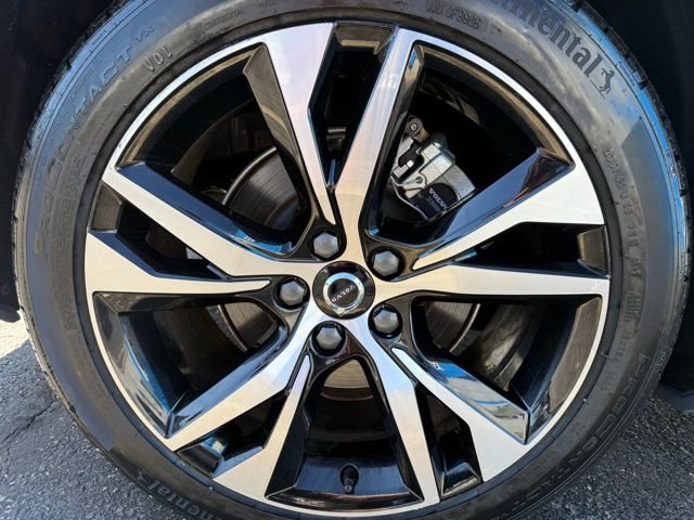 Used 2024 Volvo S60 B5 Core image 11