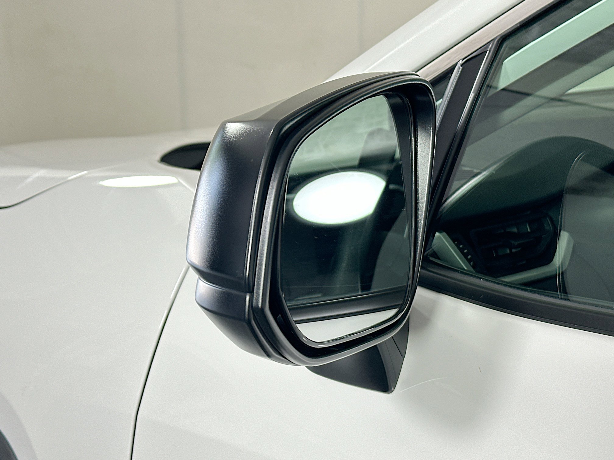 Used 2025 Toyota RAV4 LE image 9