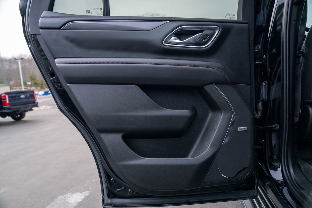 Used 2023 Chevrolet Tahoe RST image 18