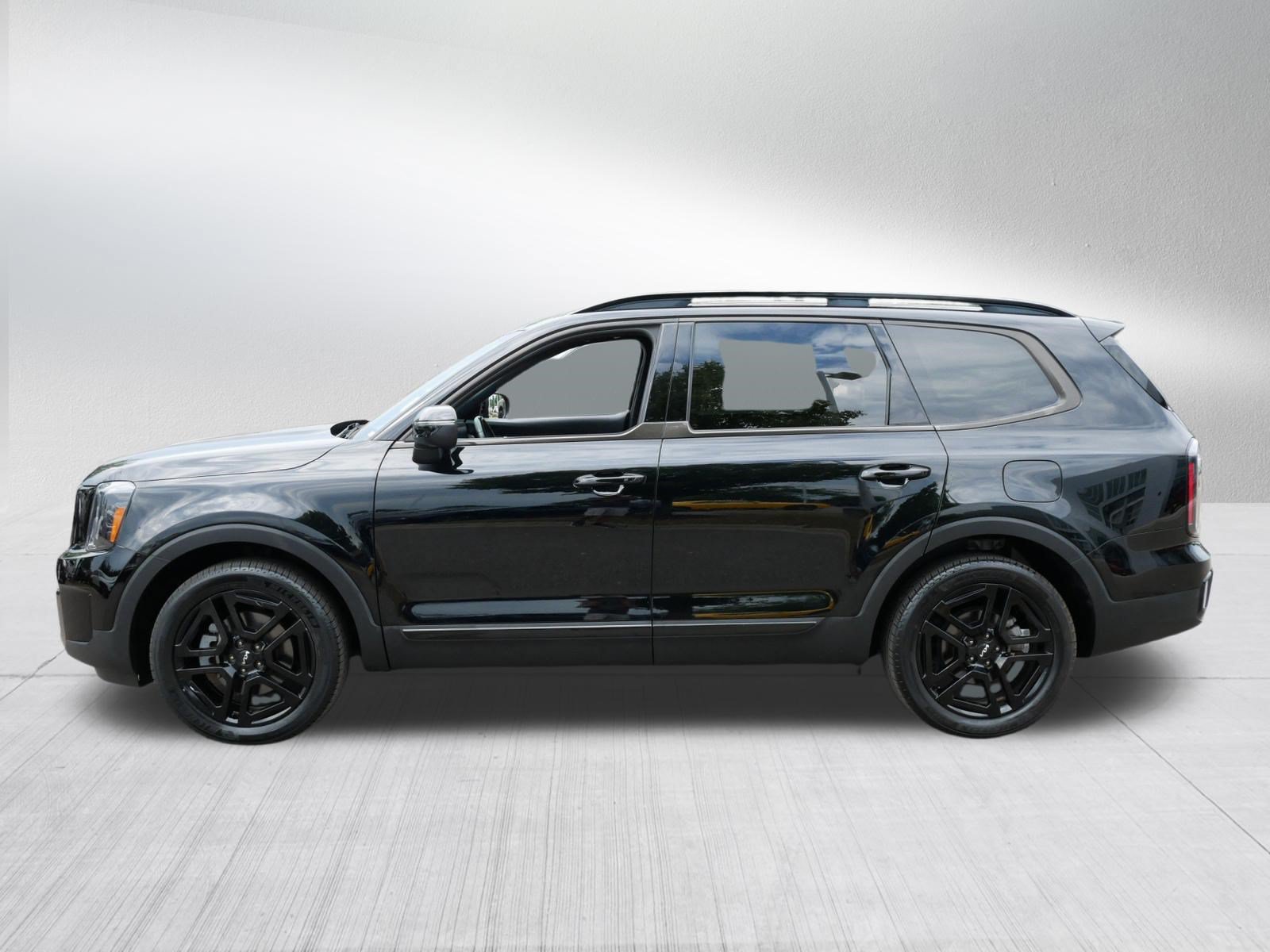 Used 2024 Kia Telluride EX X-Line AWD/4WD image 4