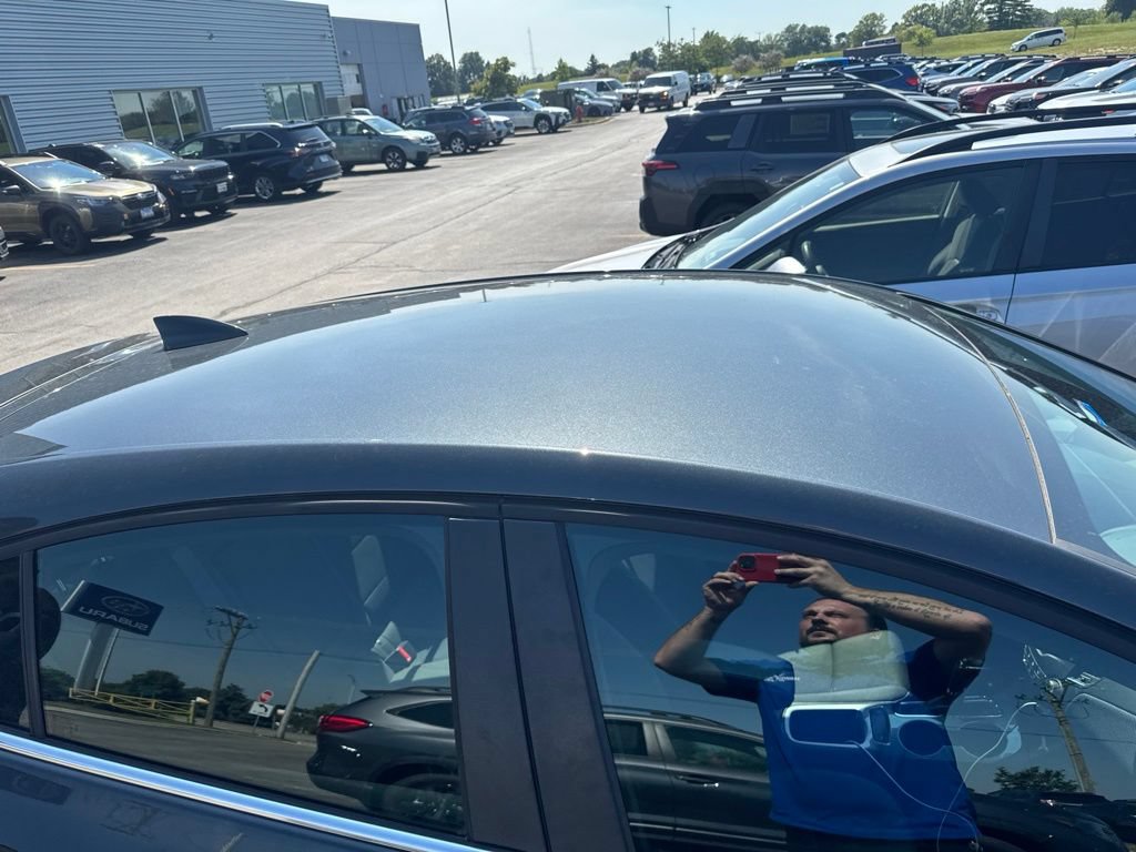 Used 2018 Chevrolet Cruze LT w/ Convenience Package FWD image 6