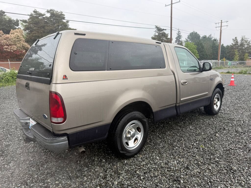 Used 2001 Ford F150 XLT RWD image 5