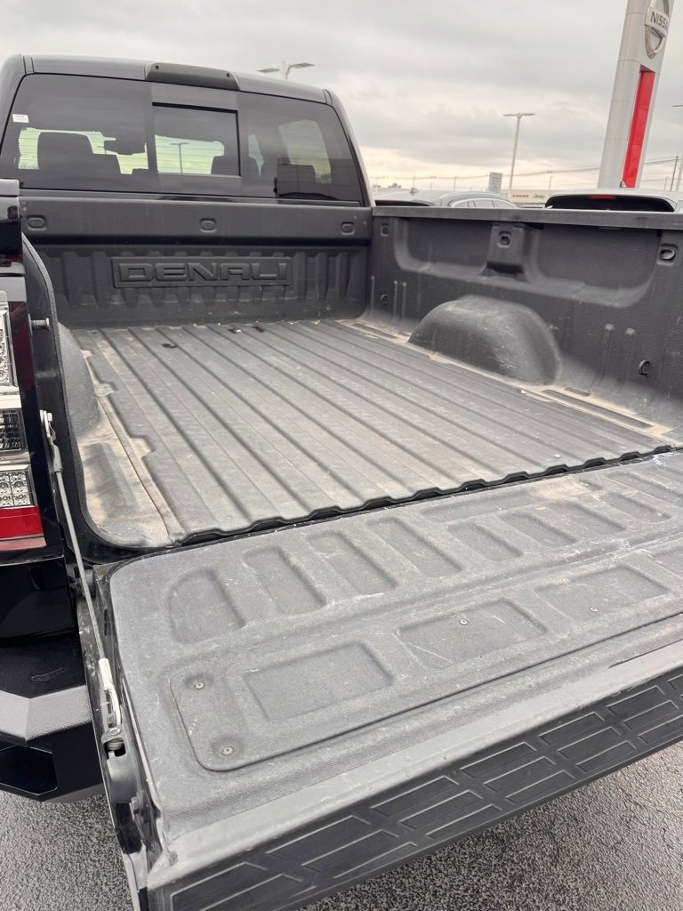 Used 2015 GMC Sierra 2500 Denali w/ Duramax Plus Package image 11