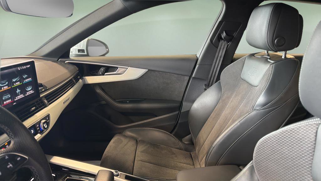 Used 2021 Audi A4 2.0T Premium Plus w/ Premium Plus Package image 13