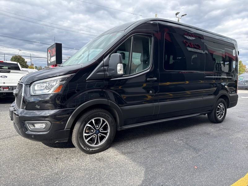 Used 2023 Ford Transit 350 XLT image 23