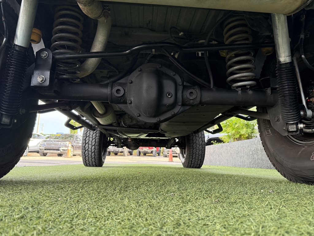 Used 2015 Jeep Wrangler Unlimited Sport image 9