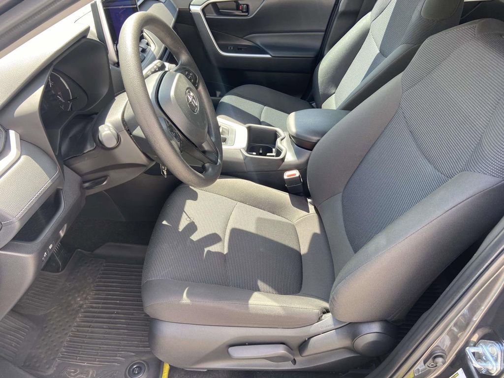 Used 2025 Toyota RAV4 LE FWD image 19