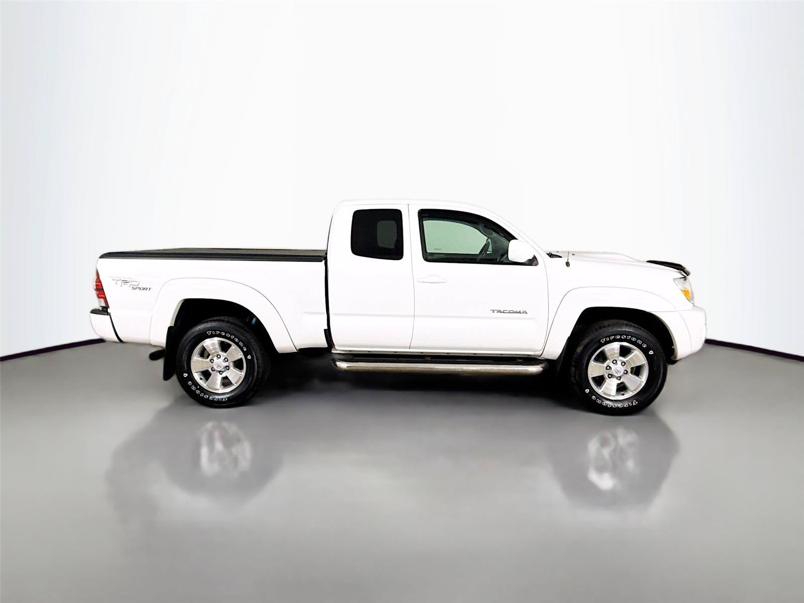 Used 2011 Toyota Tacoma 4x4 Access Cab V6 w/ TRD Sport Pkg image 16