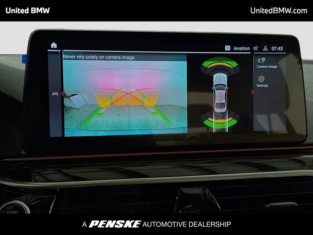 Certified 2023 BMW 530i RWD image 9