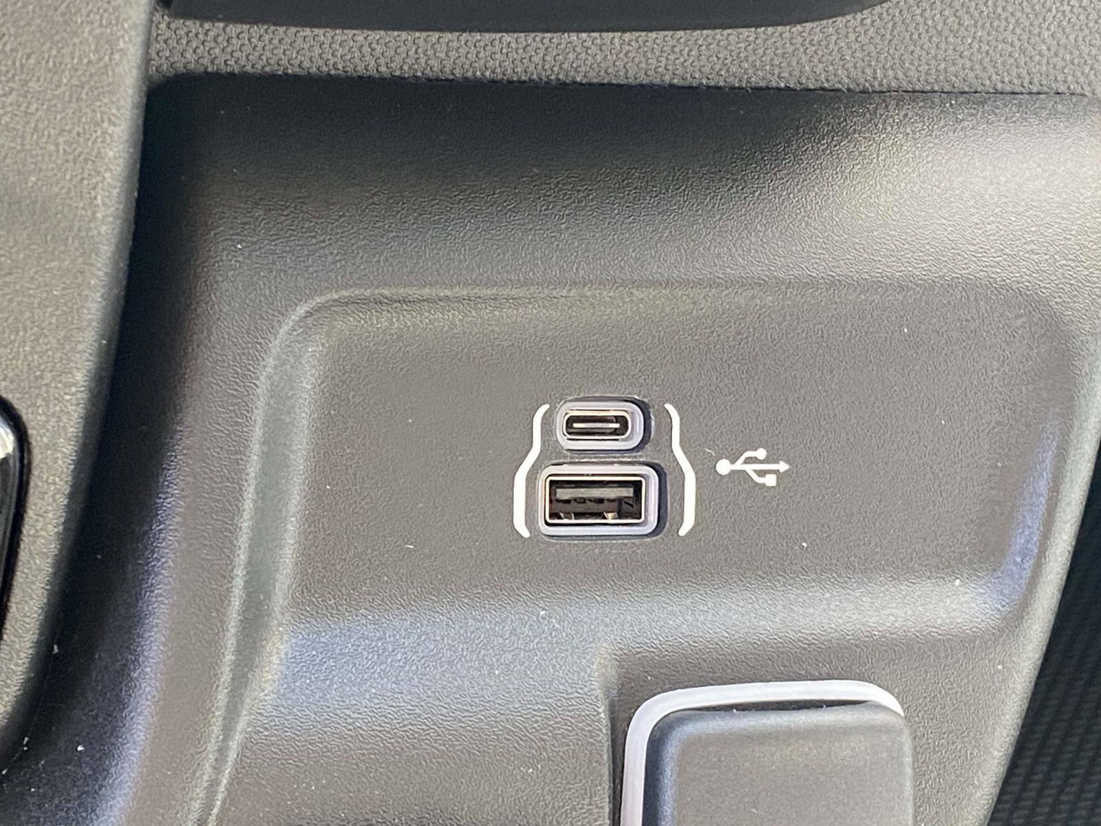 Used 2025 RAM ProMaster 2500 w/ Quick Order Package 22G SLT image 9