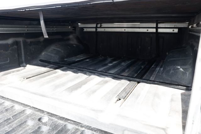 Used 2012 Nissan Frontier SL image 26