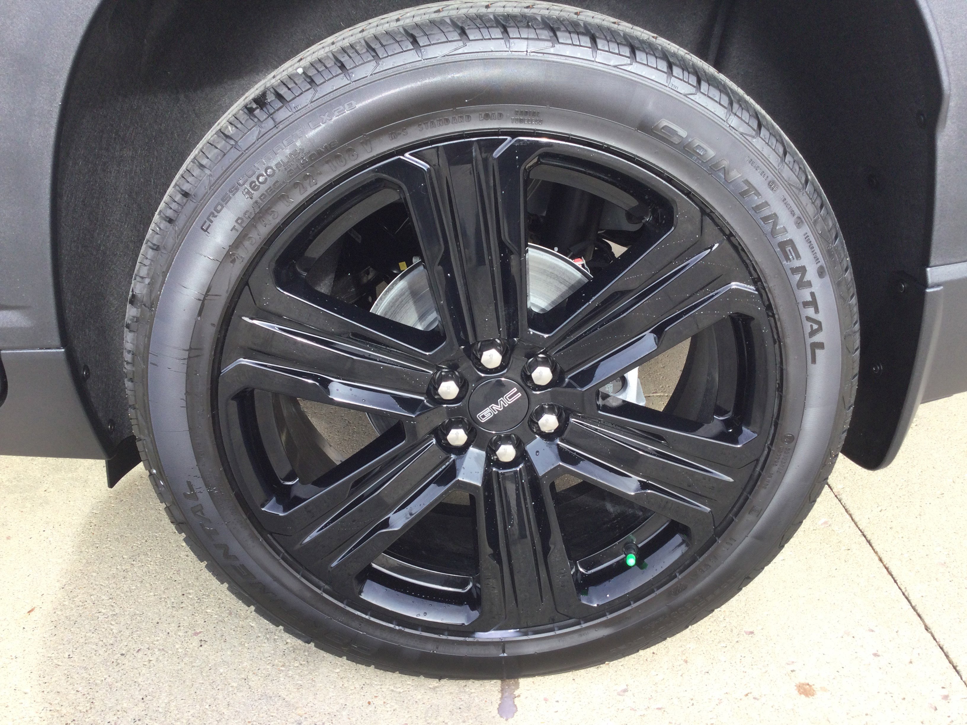 New 2026 GMC Acadia Elevation w/ Black Edition image 5