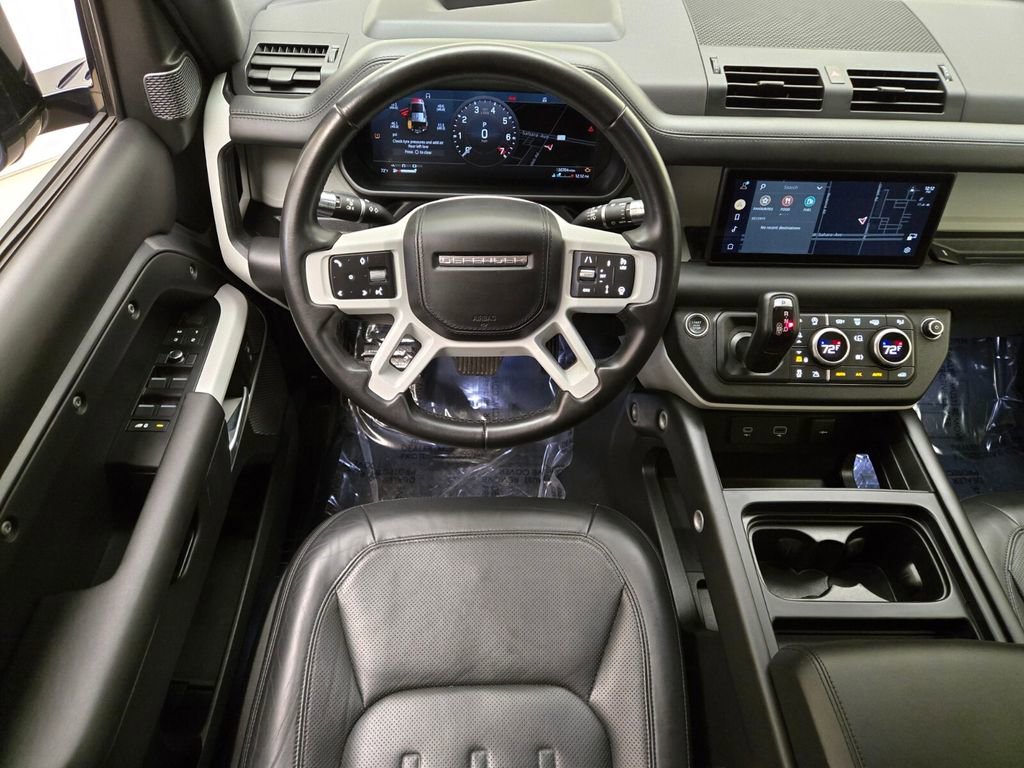 Used 2020 Land Rover Defender 110 First Edition AWD/4WD image 22