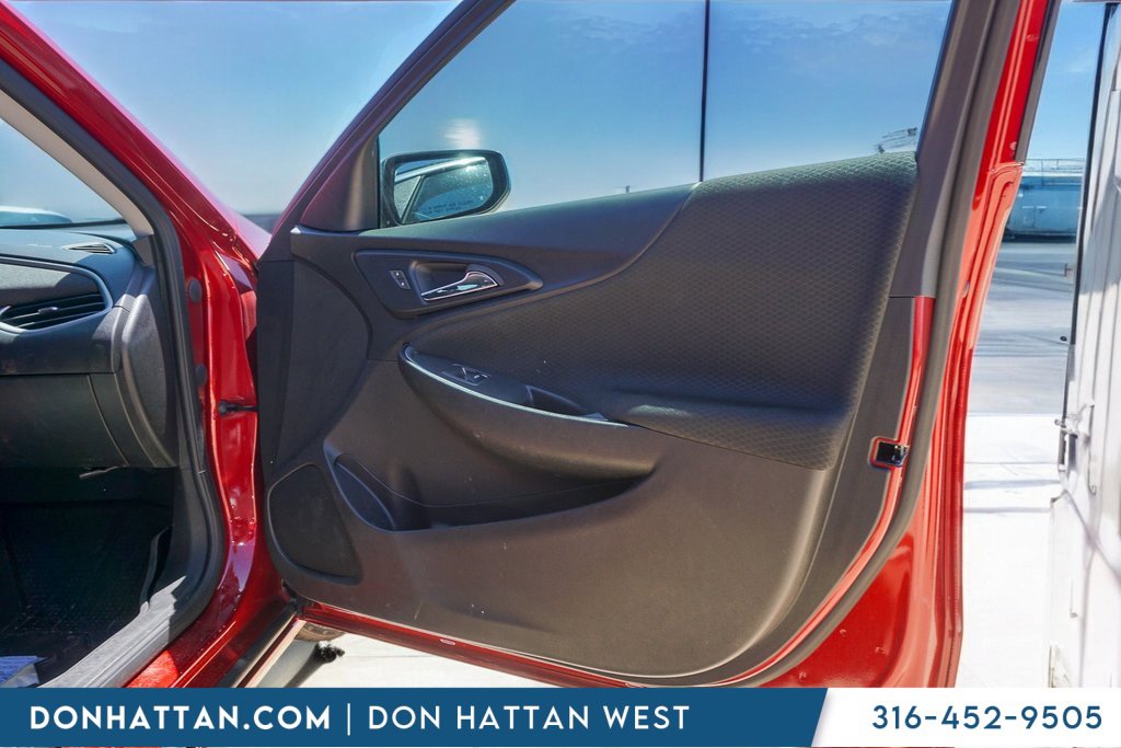 Used 2024 Chevrolet Malibu RS w/ LPO, Floor Liner Package image 20