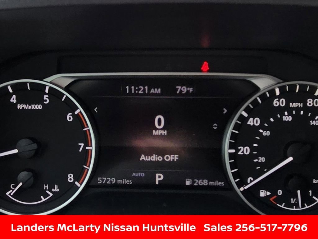 Used 2025 Nissan Rogue S AWD/4WD image 26