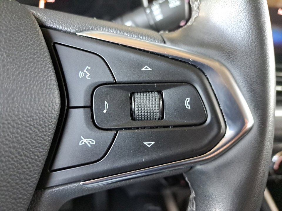 Certified 2024 Chevrolet TrailBlazer LT w/ LT Cold Weather Package FWD image 34